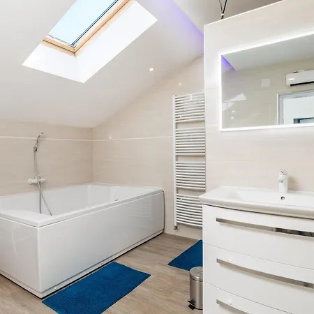 Apartman Touch Of Happiness