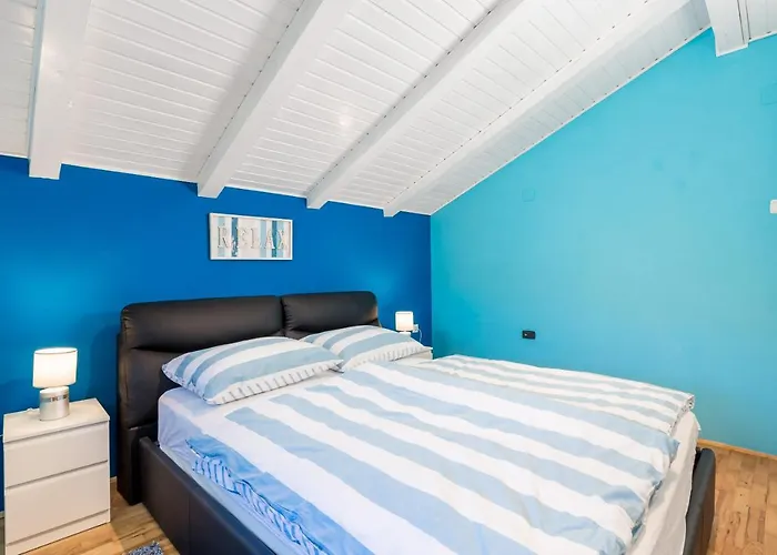 Touch Of Happiness *